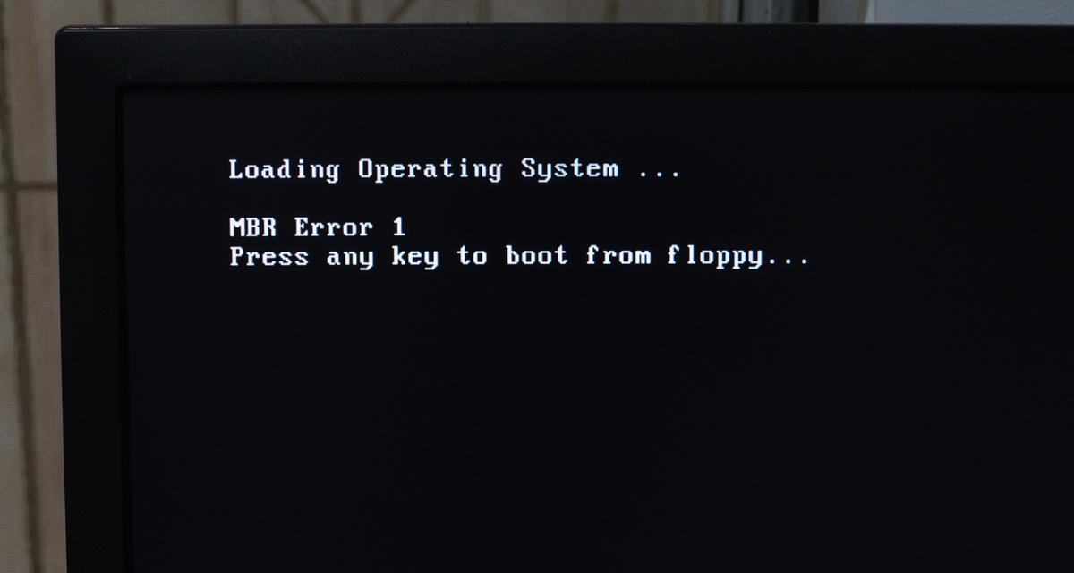 电脑游戏蓝屏重启的原因及解决方法（探究电脑游戏蓝屏重启的背后原因，提供有效解决方案）